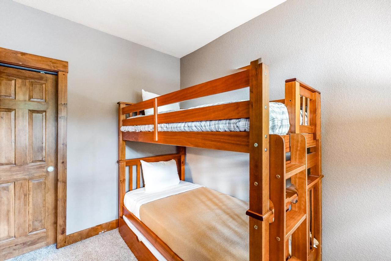 Kicking Horse Lodges 3-202 Грэнби Экстерьер фото
